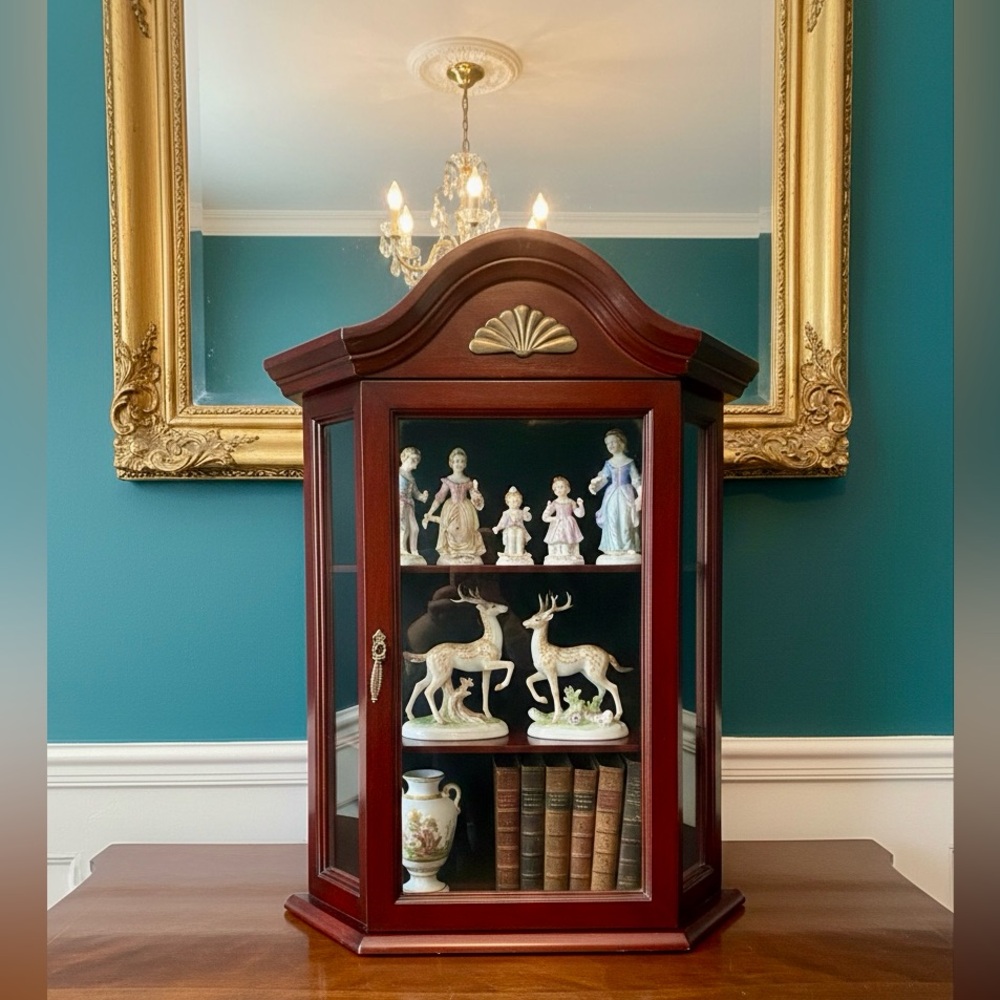 vintage-style wooden curio cabinet - Picture 3 of 8